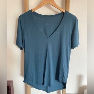 Lululemon Love Tee V neck